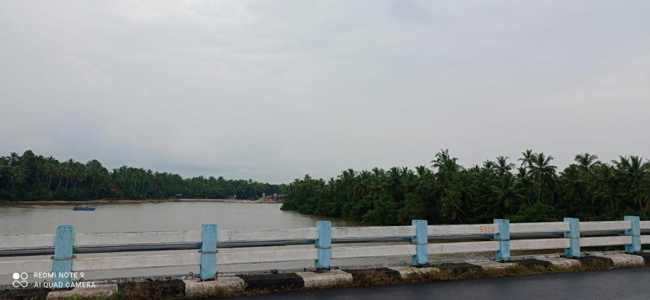 Shruthi'S Aarohi-Nature'S Retreat Mulappilangad ภายนอก รูปภาพ