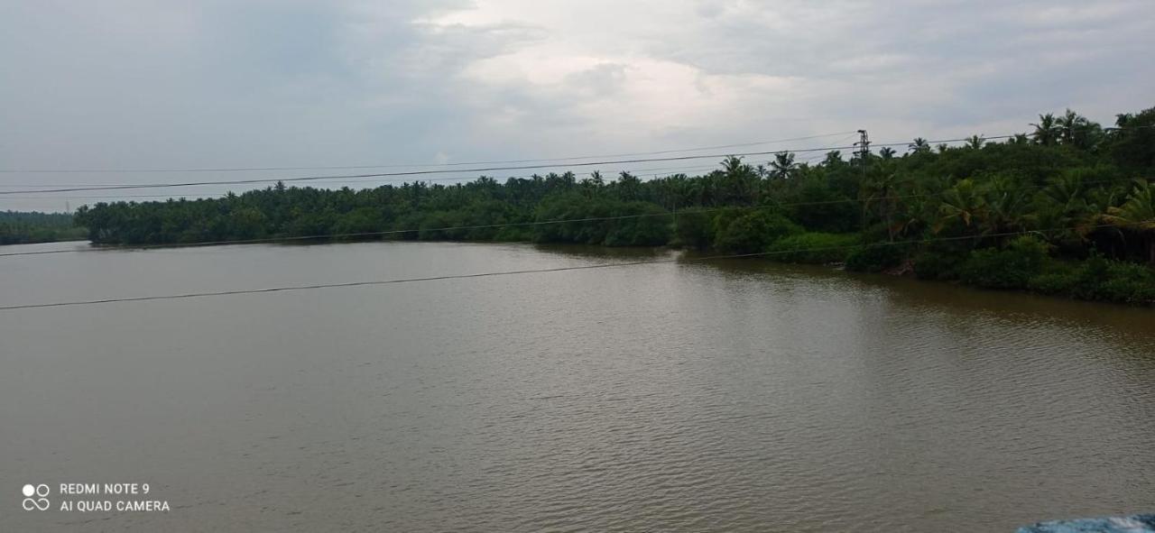 Shruthi'S Aarohi-Nature'S Retreat Mulappilangad ภายนอก รูปภาพ